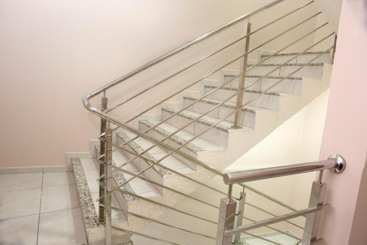 Apartment 204-flat-espaco, Conforto. E Disso Que Voce Precisa! Anapolis