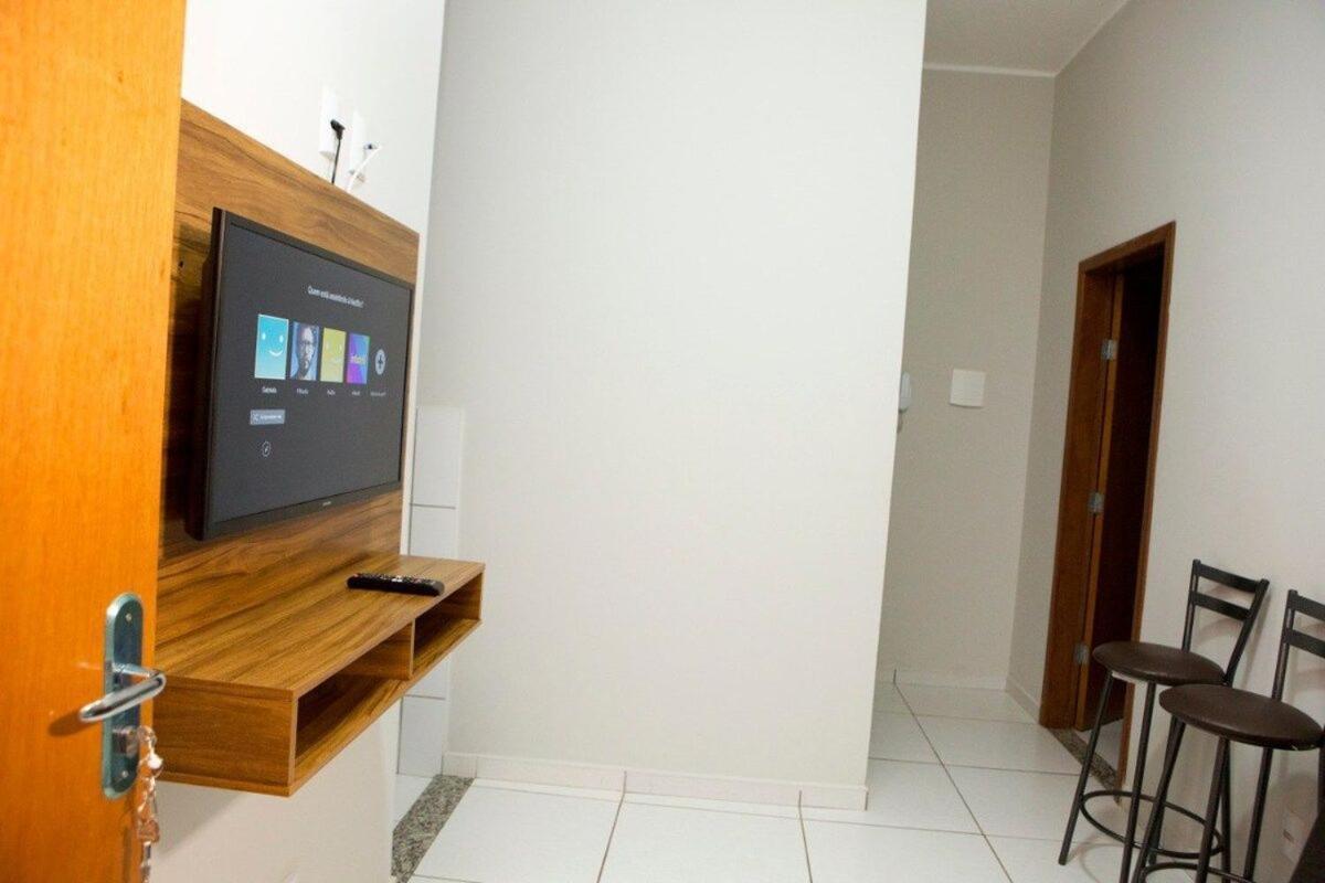 Apartment 204-flat-espaco, Conforto. E Disso Que Voce Precisa! Anapolis
